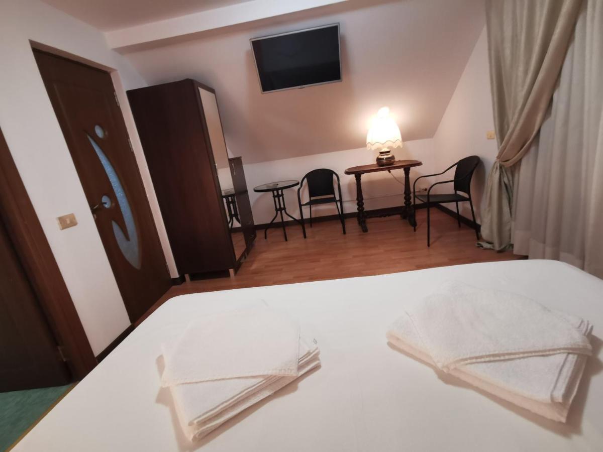 Vila Deal Săcele Exterior foto