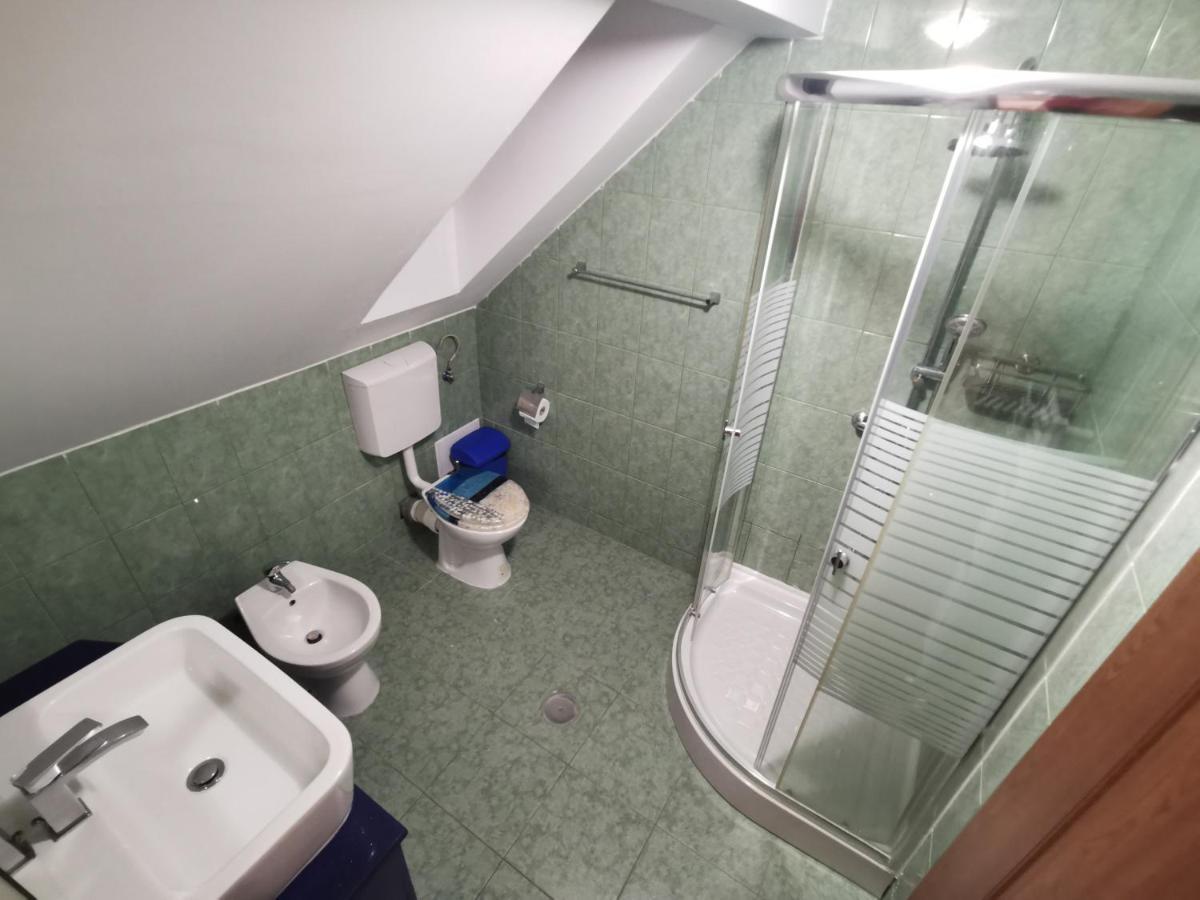 Vila Deal Săcele Exterior foto
