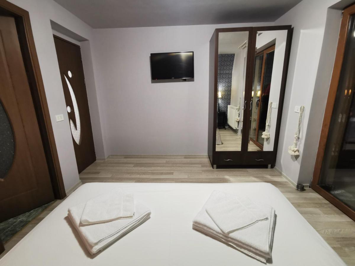 Vila Deal Săcele Exterior foto