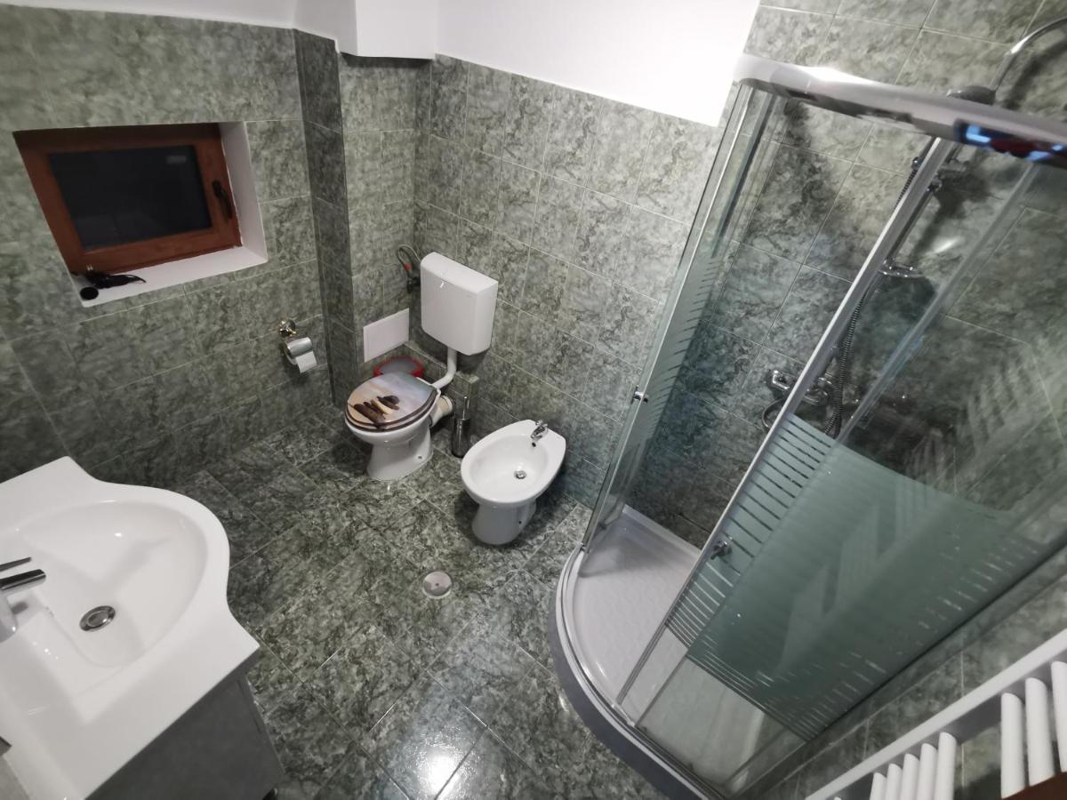 Vila Deal Săcele Exterior foto