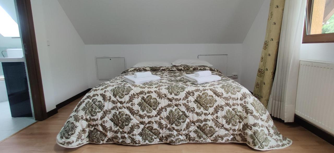 Vila Deal Săcele Exterior foto